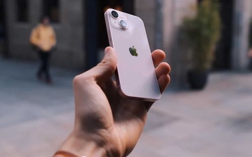 خبر بد برای طرفداران آیفون‌های کوچک‌تر