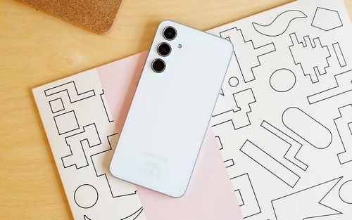 آپدیت One UI 8 برای لیست جدیدی از گوشی‌های سامسونگ منتشر شد