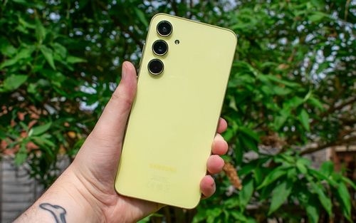 این مدل‌های سری گلکسی A بتای One UI 8 را دریافت می‌کنند