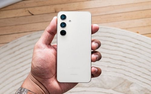 تاریخ دقیق انتشار به‌روزرسانی One UI 7 رسماً تایید شد