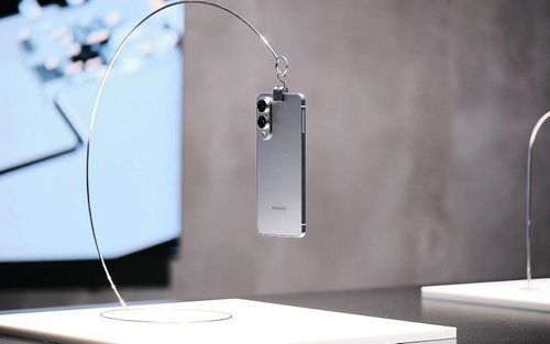 گلکسی S25 اج با ضخامت 5.84 میلی‌متری و قیمت 999 دلاری عرضه می‌شود