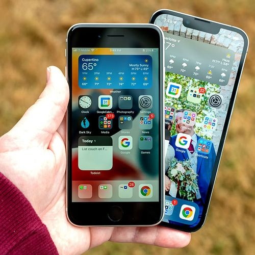 نبرد آیفون قدیمی و میان‌زده اندرویدی؛ کدام یک برنده است؟