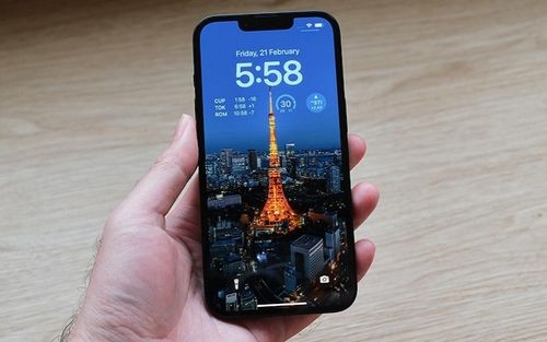اپل برای کاهش هزینه‌ها، نمایشگر آیفون 17e را ارتقا نمی‌دهد