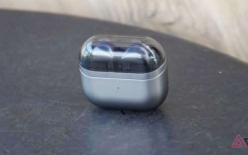 One UI 7 جان تازه‌ای به گلکسی بادز 3 می‌دهد