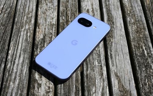 رندرهای پیکسل 10a لو رفت؛ نگاهی به طراحی میان‌رده گوگل