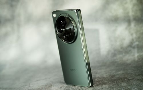 اوپو فایند N5 از شارژ بی‌سیم 50 واتی پشتیبانی می‌کند