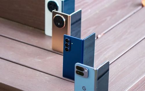 ۲۰۲۵ در دنیای گوشی‌ها چگونه گذشت؟ چه چیزهایی واقعا تغییر کردند؟