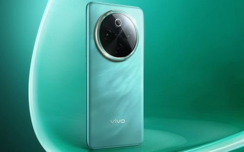 ویوو زمان رونمایی از گوشی میان‌رده Y300 پرو پلاس را تایید کرد