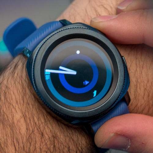 بررسی تخصصی ساعت هوشمند Samsung Gear Sport
