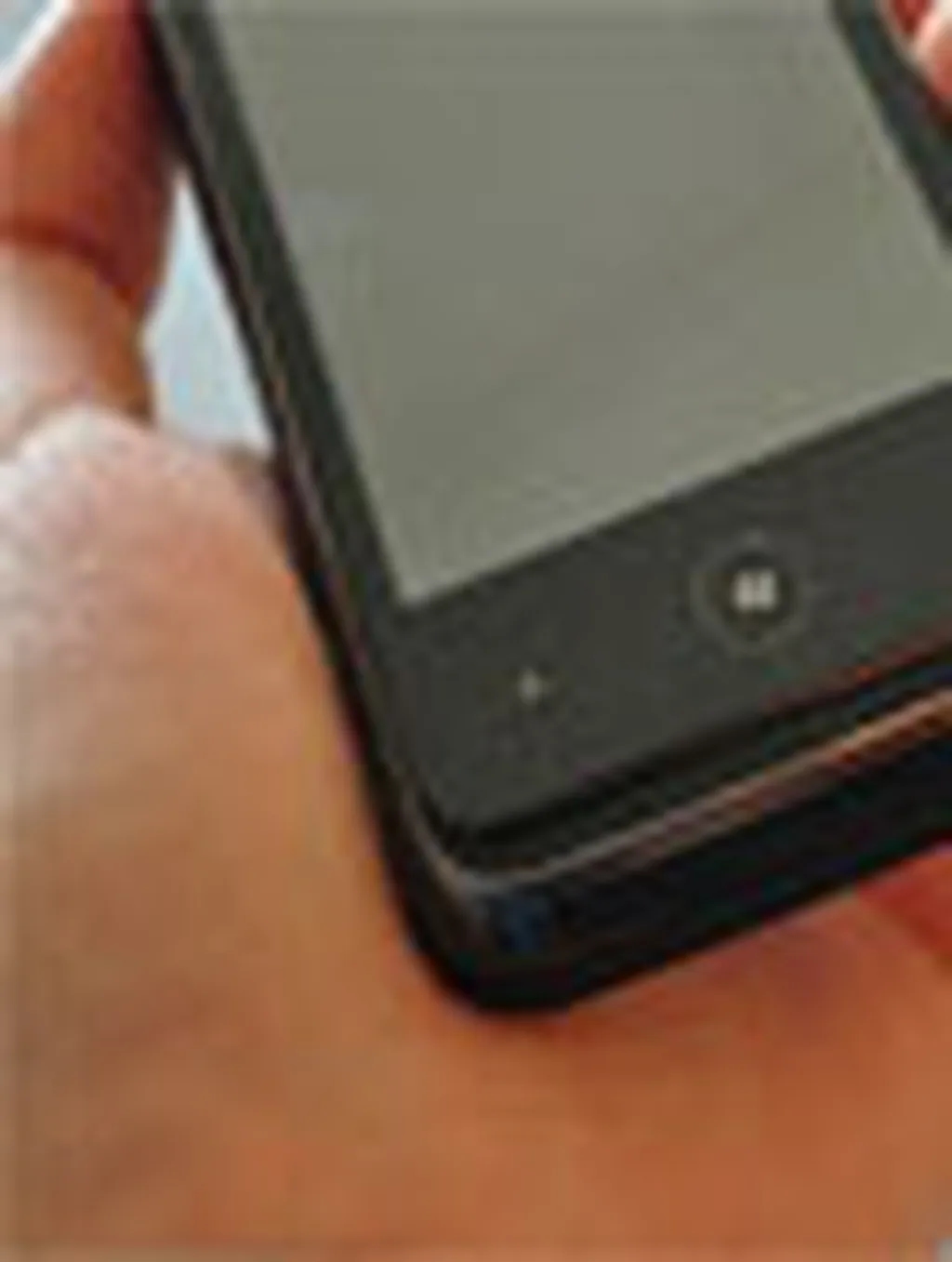 گزارش تصویری از گوشی HTC Pro 7