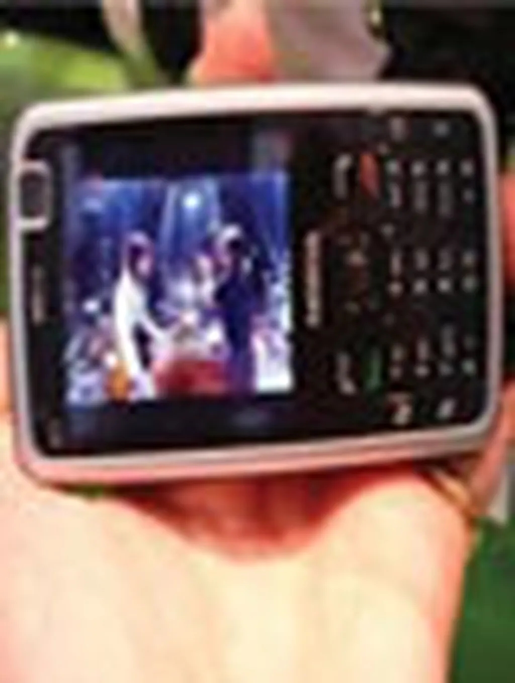 سیستم DVBH گوشی 5330  نوکیا در ایران فعال شد