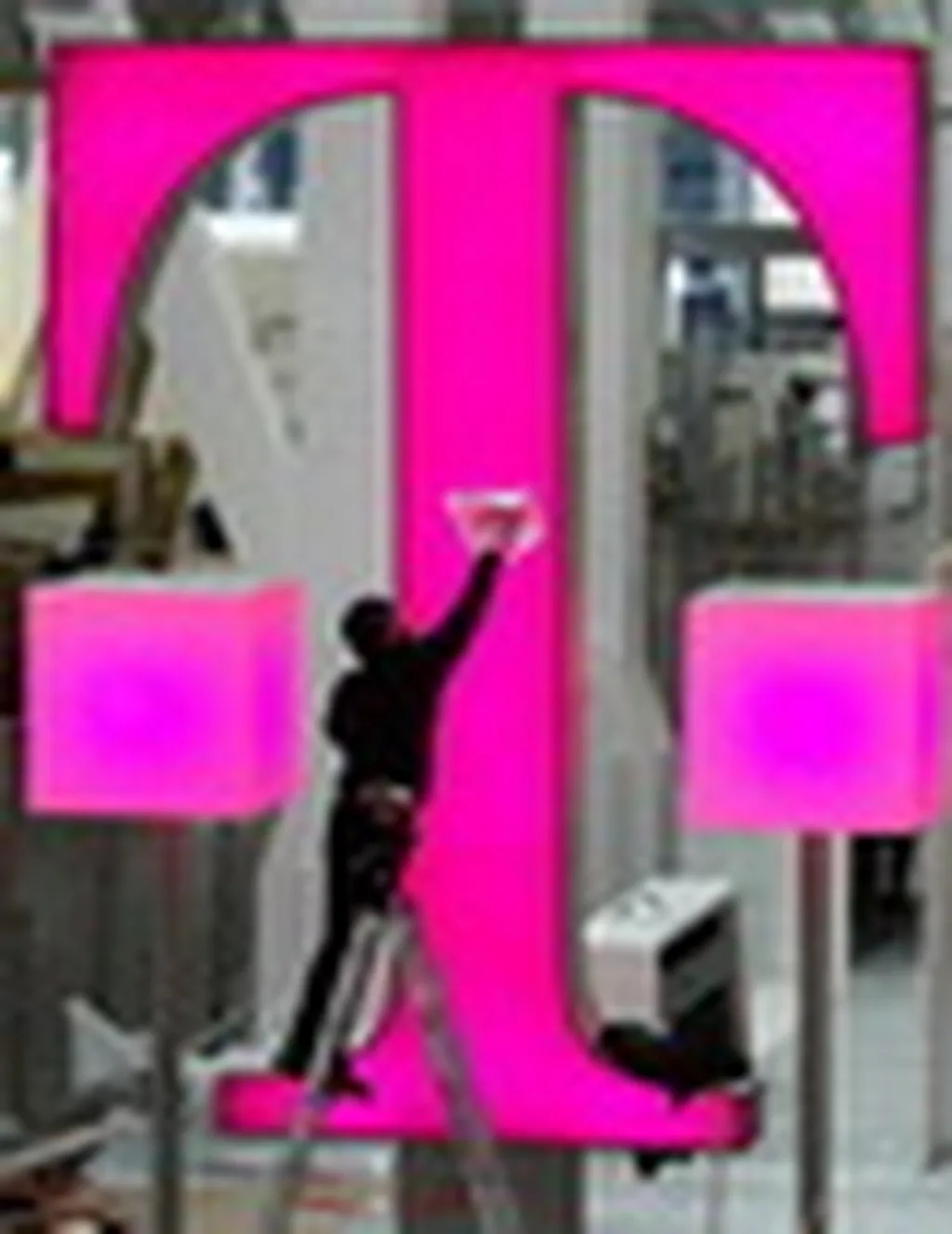 تی موبایل با قیمت ۳۹میلیارد دلار به فروش رفت!