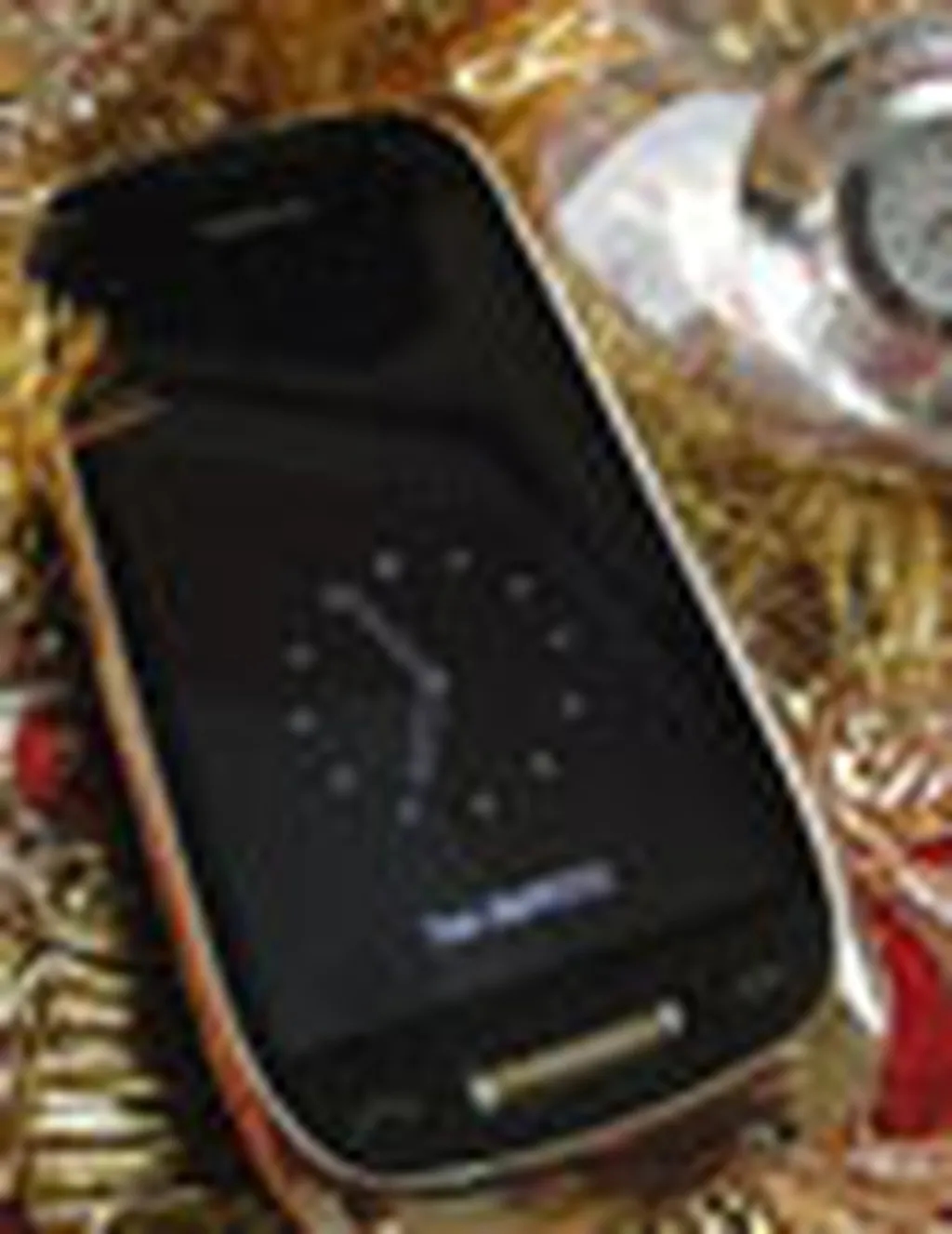 بررسی اختصاصی جی اس ام از کار با تلفن هوشمند و لوکس Nokia Oro