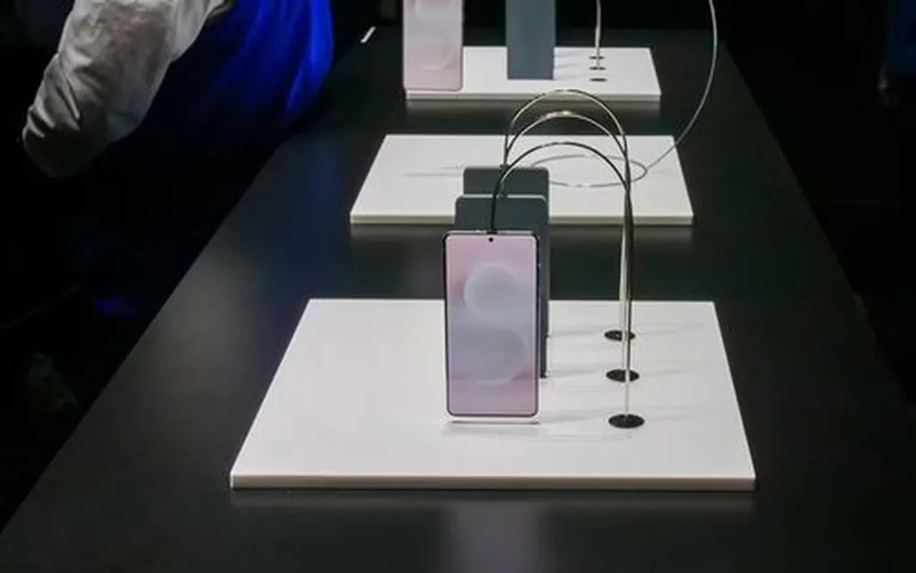 5 قابلیتی که از گلکسی اس 25 اج انتظار داریم