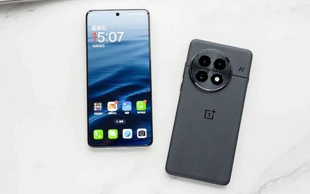 مشخصات وان پلاس 13 مینی فاش شد؛ یک گوشی کامپکت با تراشه پرچمدار!