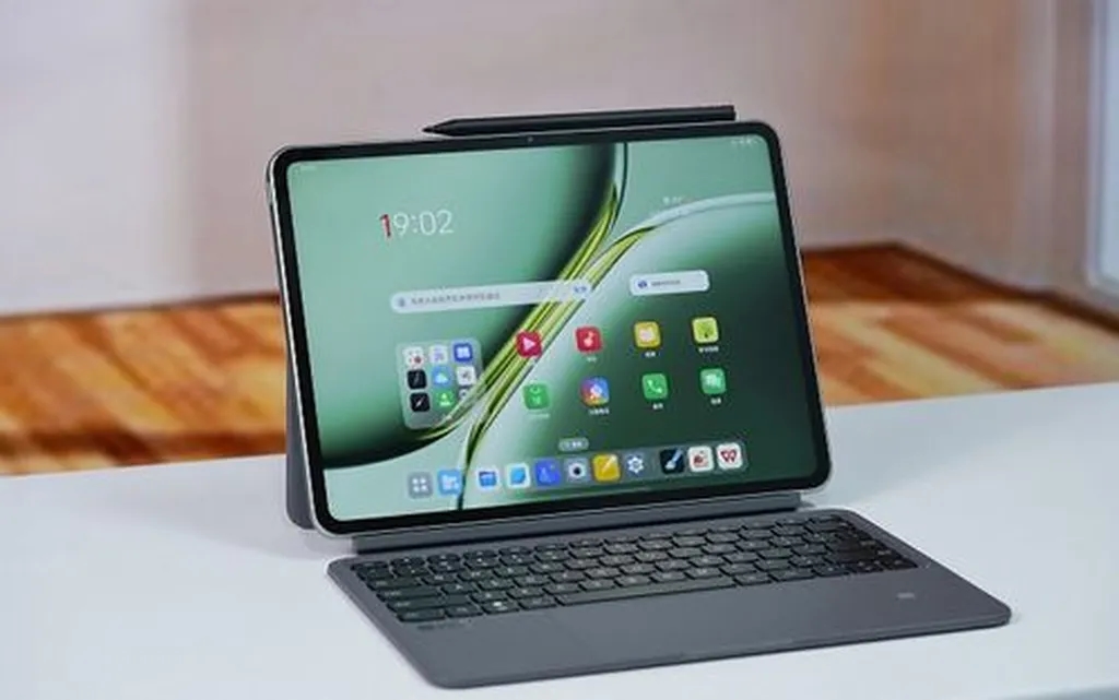 وان پلاس پد 2 پرو با تراشه پرچمدار کوالکام در گیک‌بنچ ثبت شد