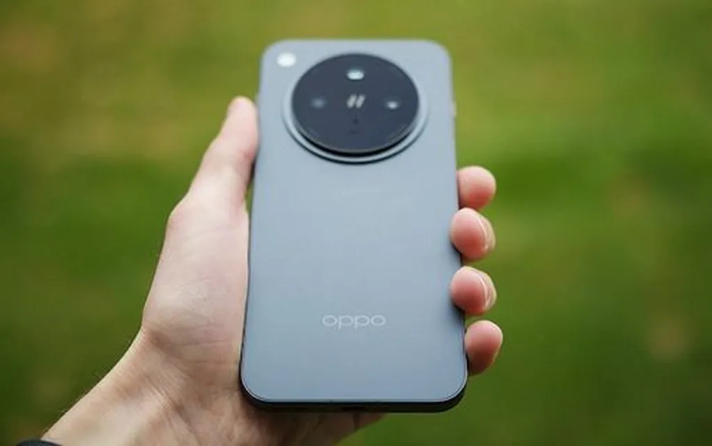 گوشی کامپکت اوپو از سیستم دوربین مشابه فایند N5 بهره خواهد برد