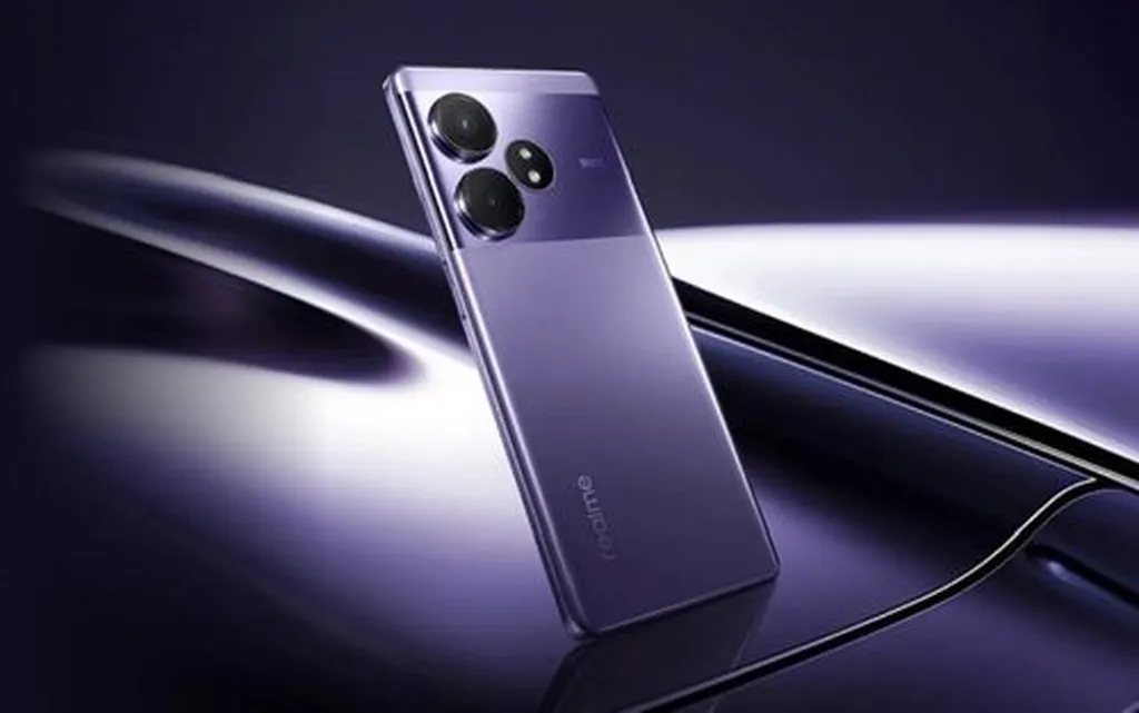 میان‌رده جدید ریلمی از باتری 7000 میلی‌آمپرساعتی بهره می‌برد!