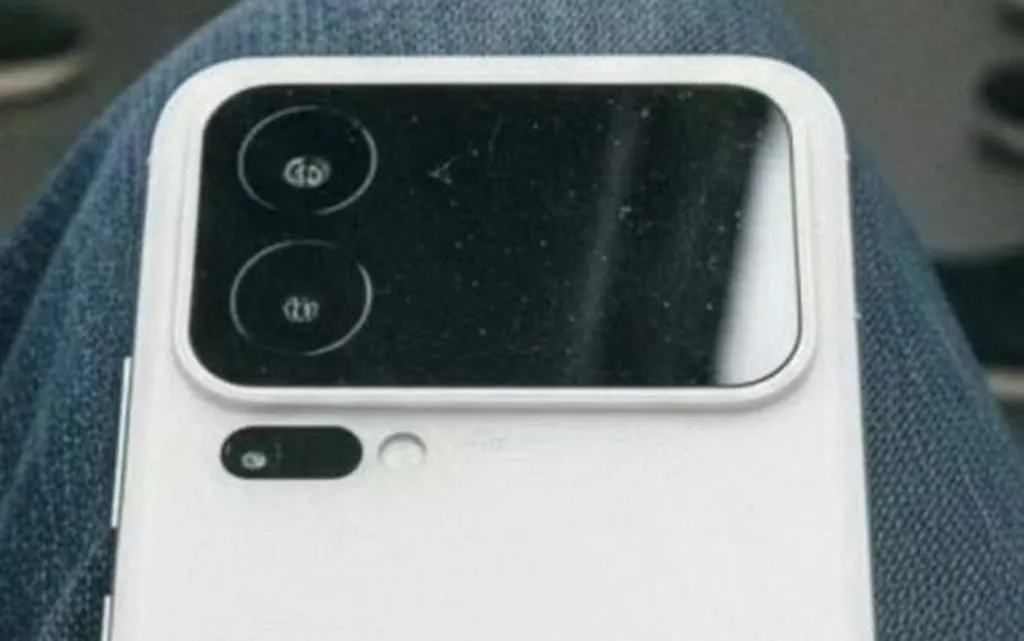 شیائومی 16 پرو مکس به نمایشگر ثانویه مجهز خواهد شد