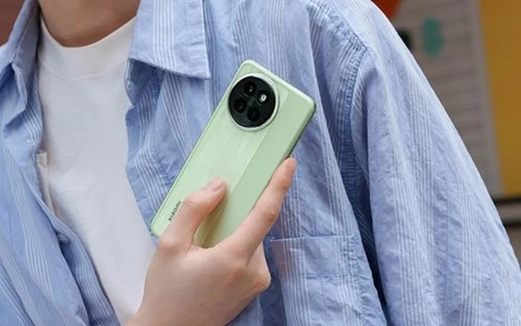 گوشی کامپکت شیائومی با تراشه جدید کوالکام همراه می‌شود