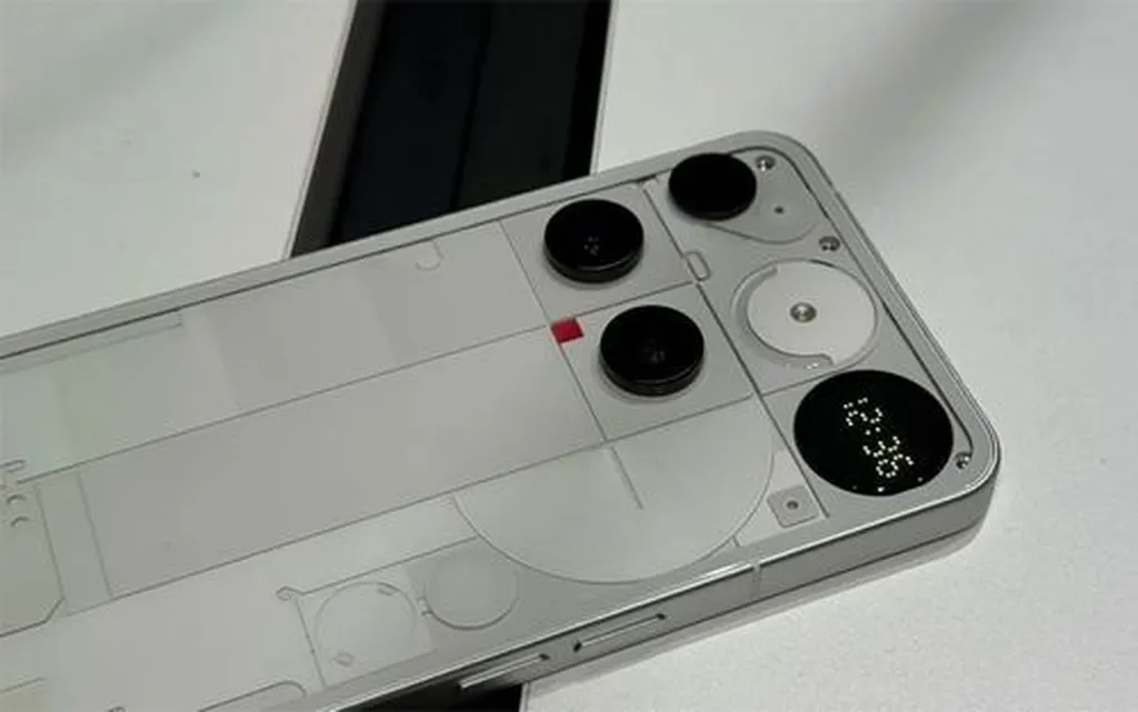 ناتینگ فون 3 در این قابلیت کلیدی گلکسی اس 25 و آیفون 16 را شکست می‌دهد