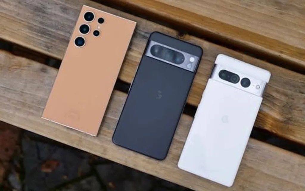 گوشی‌های میان‌رده در حال پیشروی؛ آیا سلطنت پرچمداران به پایان رسیده؟