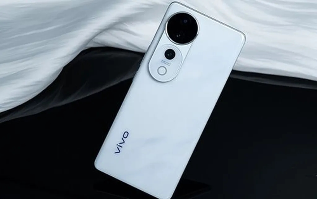 میان‌رده ویوو با شارژ ۹۰ واتی همراه می‌شود