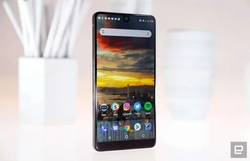 تولید Essential Phone رسما متوقف شد