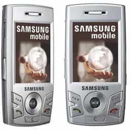 سامسونگ ای 890