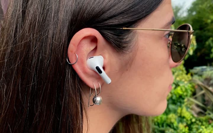 AirPods 4