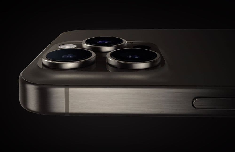 iphone cameras .jpg