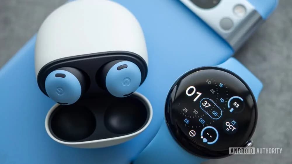 pixel buds watch.jpg