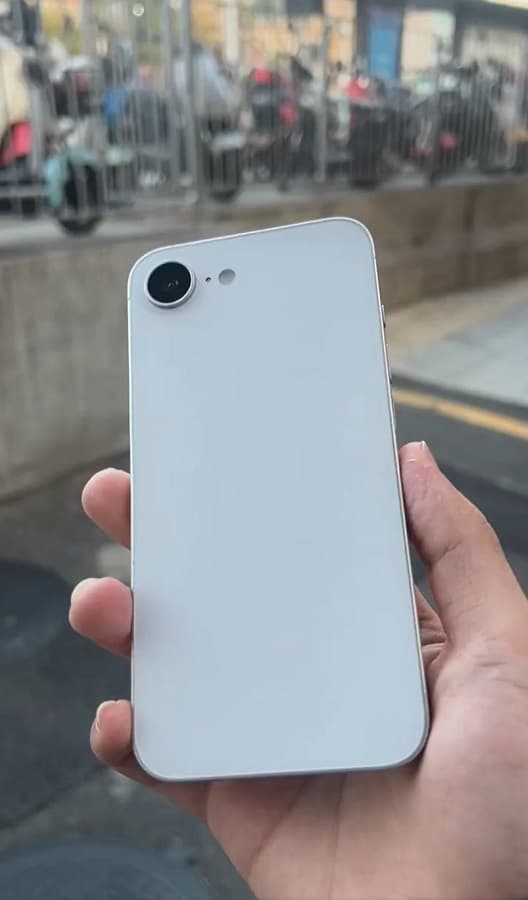 پنل پشتی آیفون SE 4