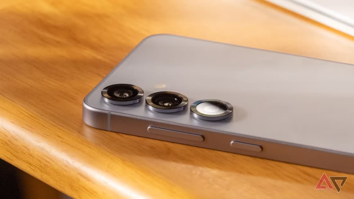 samsung-galaxy-s25-cameras-2.avif