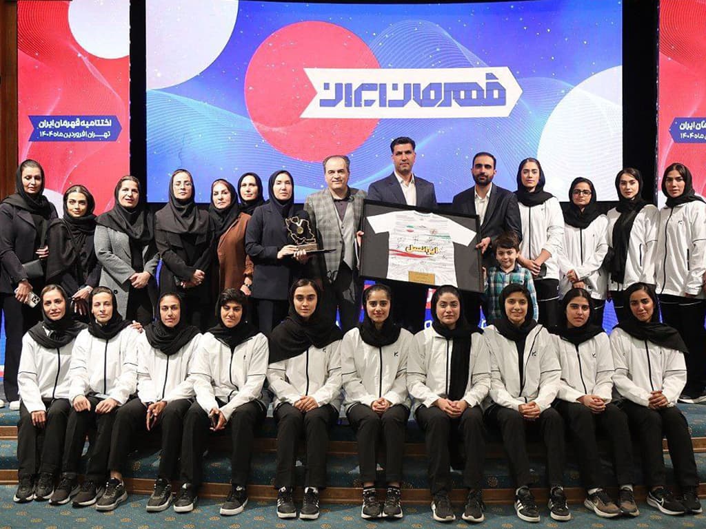 women-handball-awarded-best-team-1404.webp