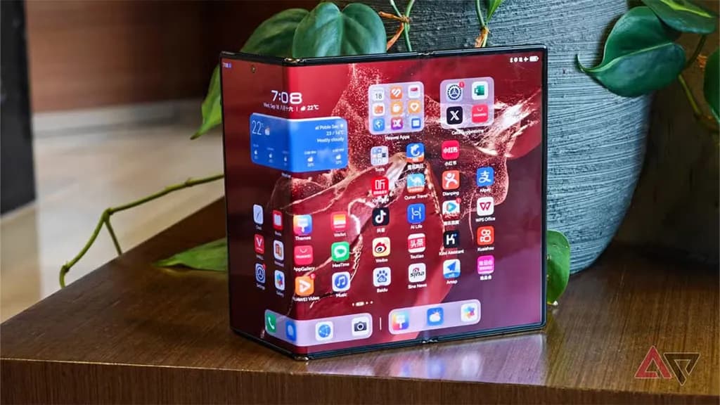 huawei mate xt