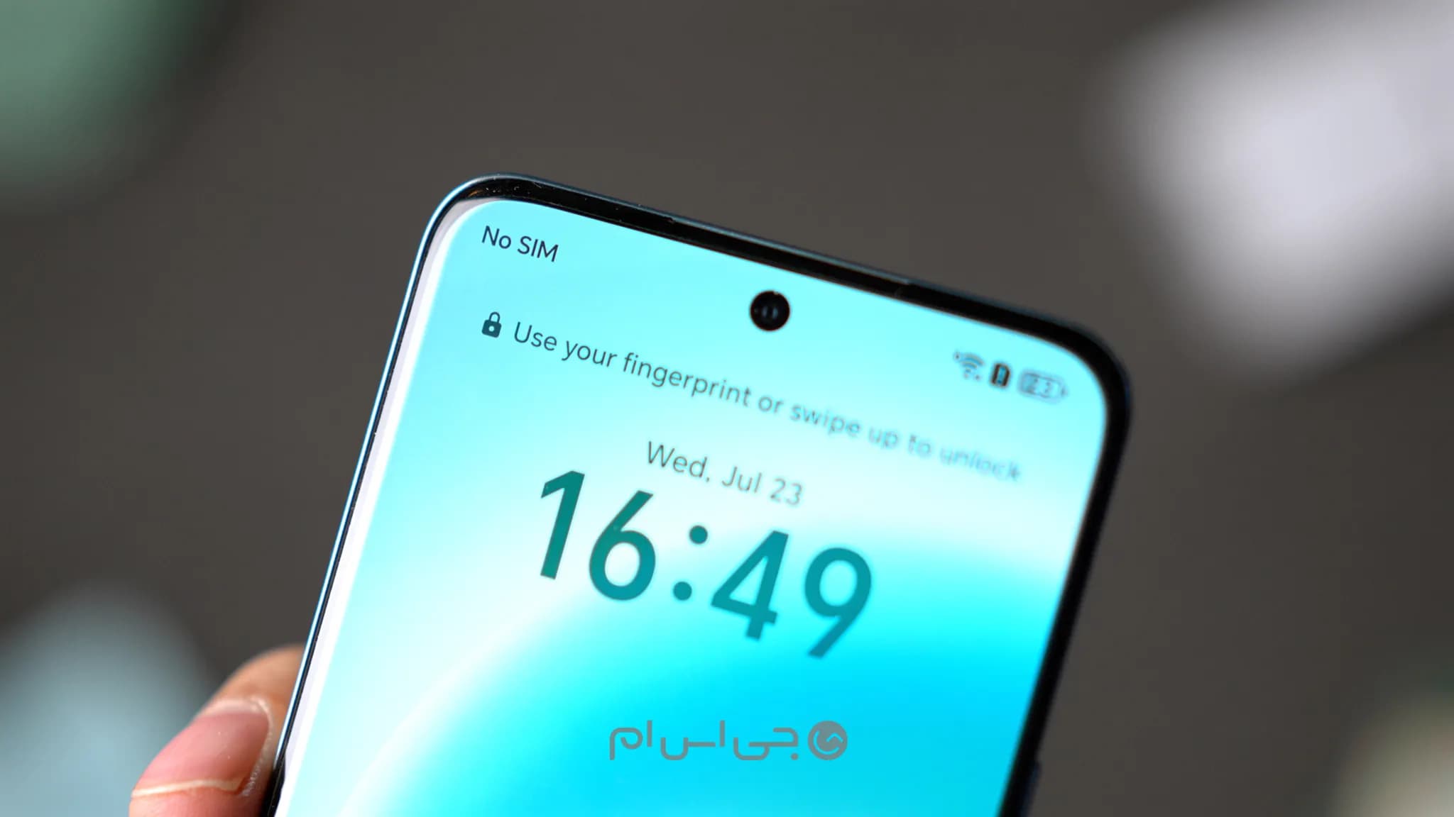 Honor-200-Font-Panel.jpg