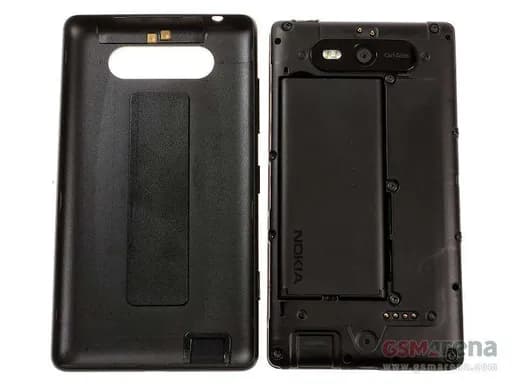 نوکیا لومیا 820-19