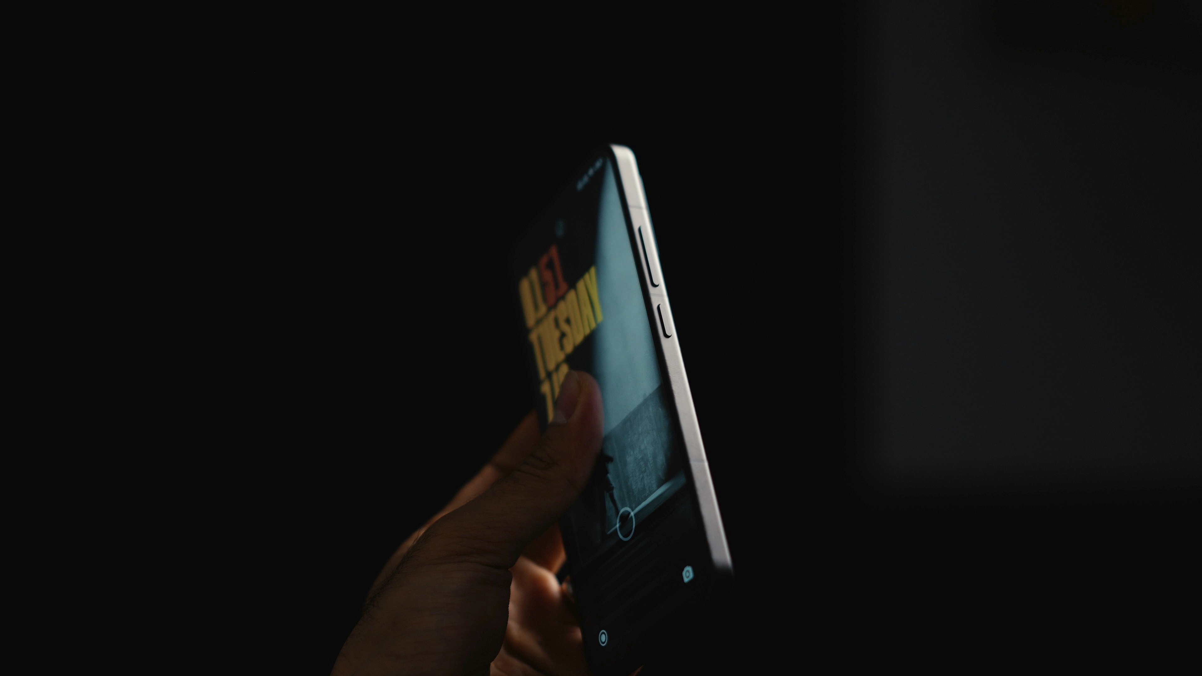 دکمه‌های گوشی شیائومی ۱۵