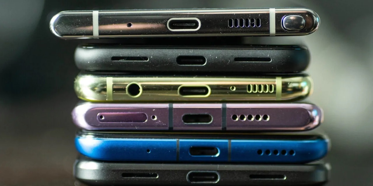 درگاه USB گوشی