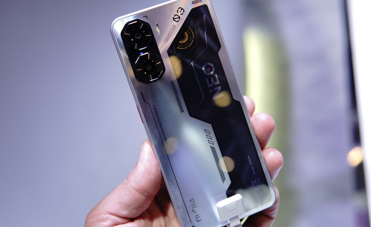 نوبیا نئو ۳