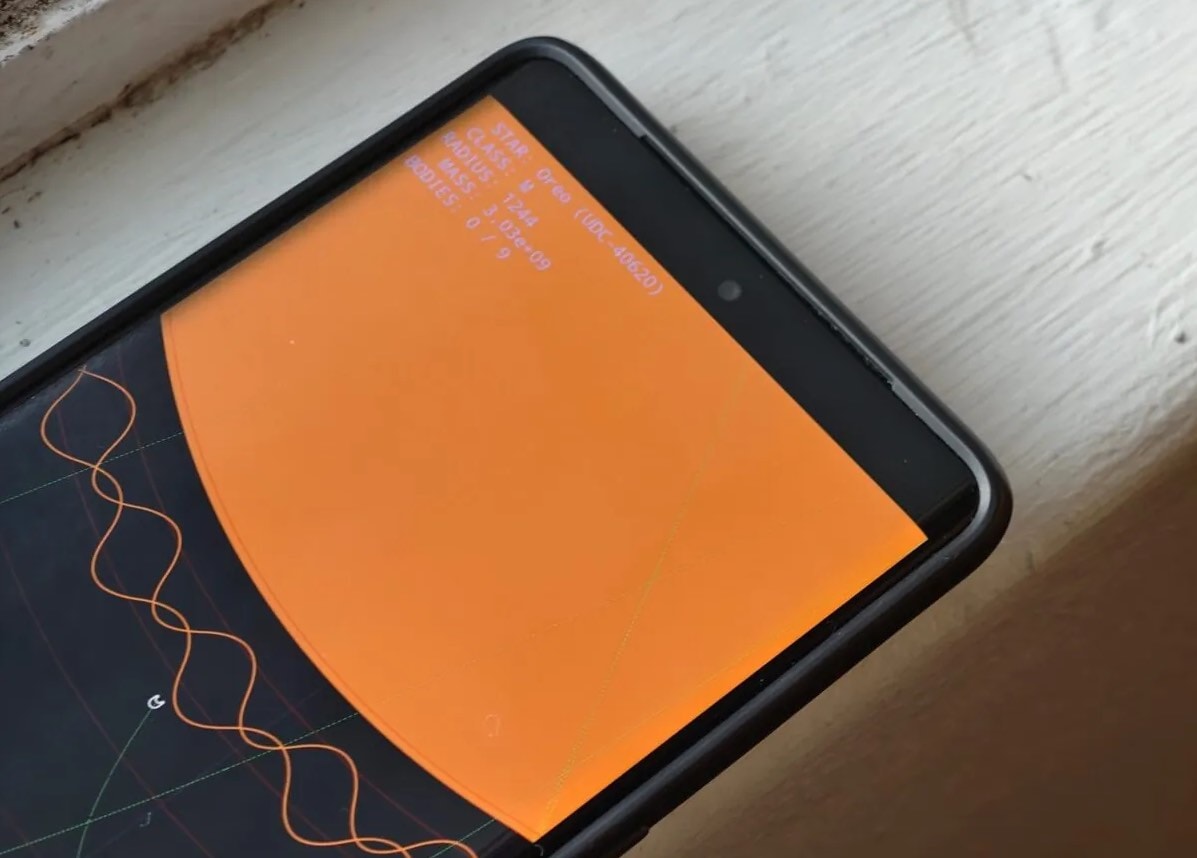  محافظ صفحه‌نمایش مخفی با تم فضایی در اندروید ۱۵