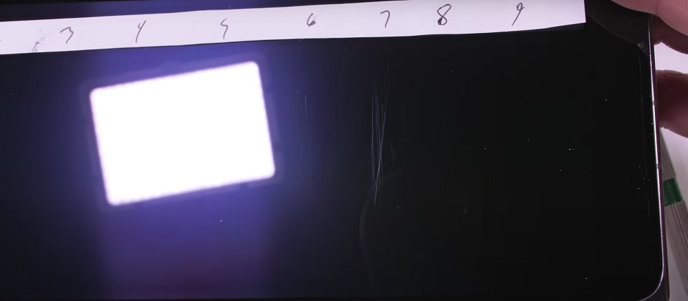 تست خراش نمایشگر داخلی فایند N5