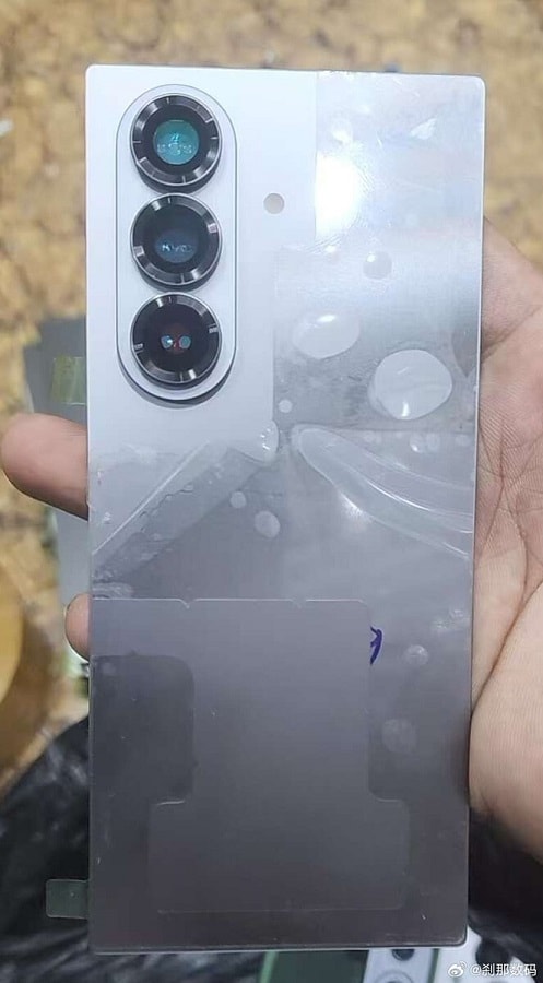 تصویر واقعی گلکسی زد فولد ۷