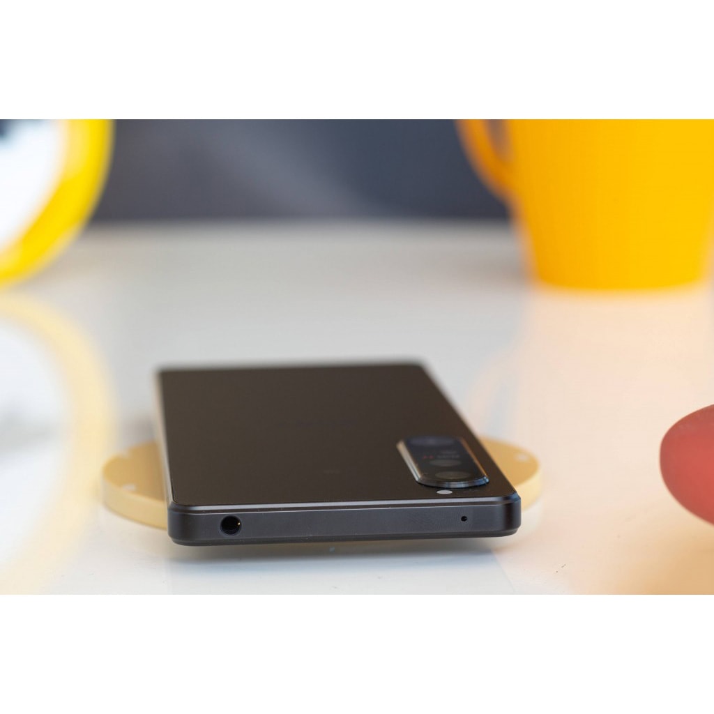 سونی اکسپریا 1 نسل چهار ظرفیت 256GB رم 12GB-2