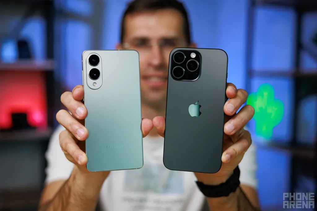 سخت‌افزاری و نرم‌افزار