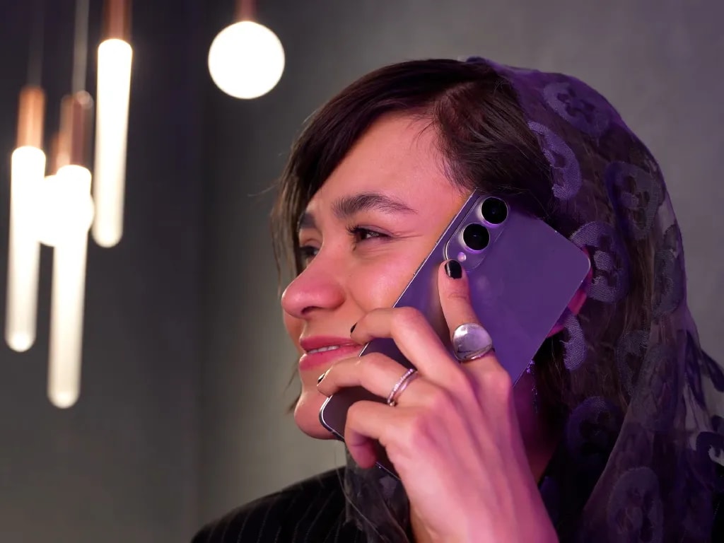 اثرات چربی روی گوشی گلکسی اس ۲۵ اج