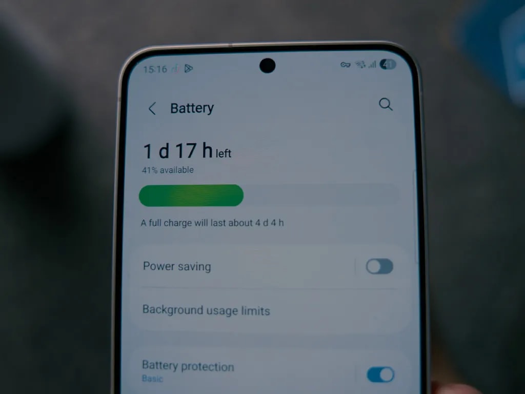 ماندگاری باتری گوشی Galaxy S25 FE