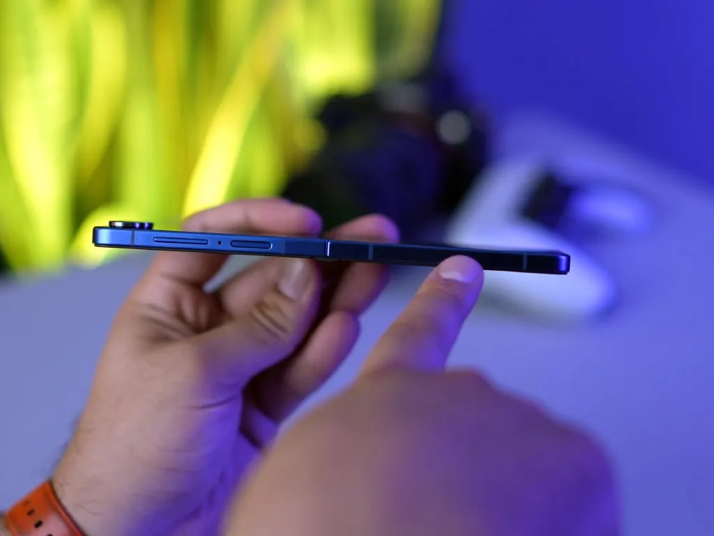 فریم گوشی زد فلیپ ۷