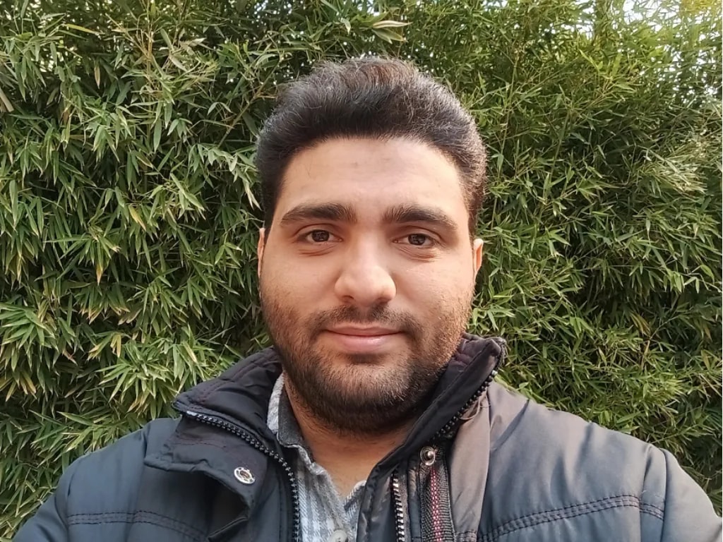 نمونه گرفته شده با دوربین سلفی در نور روز